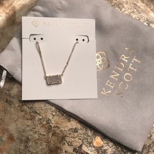 Kendra Scott Pattie necklace